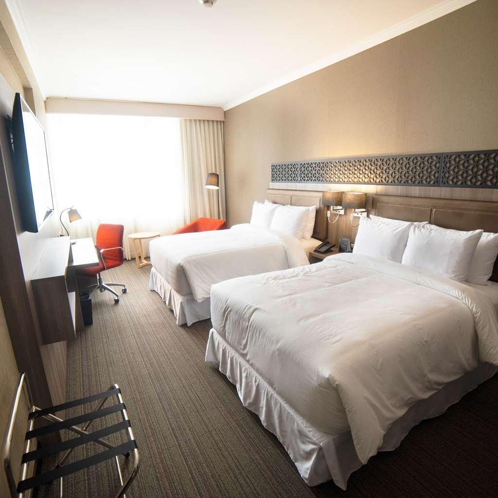 Doubletree By Hilton Trujillo Hotel Encalada Ruang foto