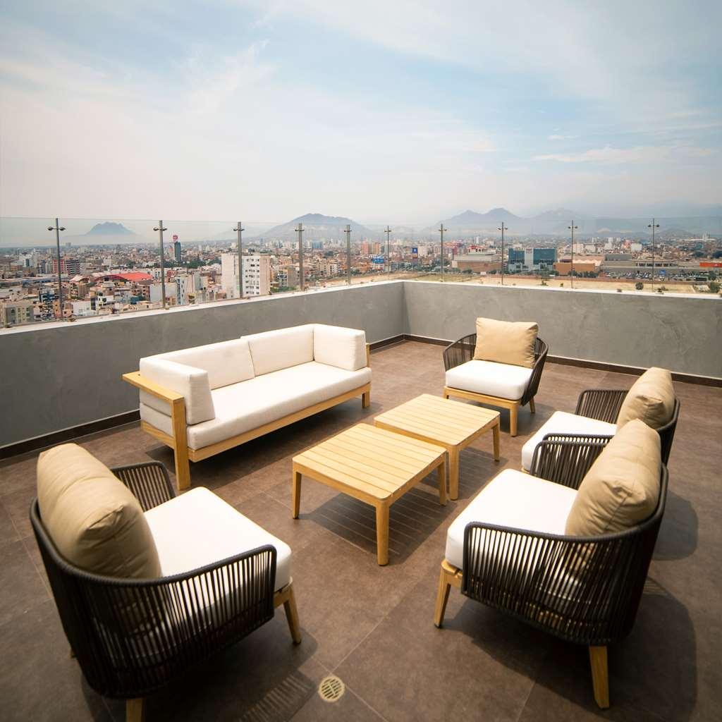 Doubletree By Hilton Trujillo Hotel Encalada Ruang foto